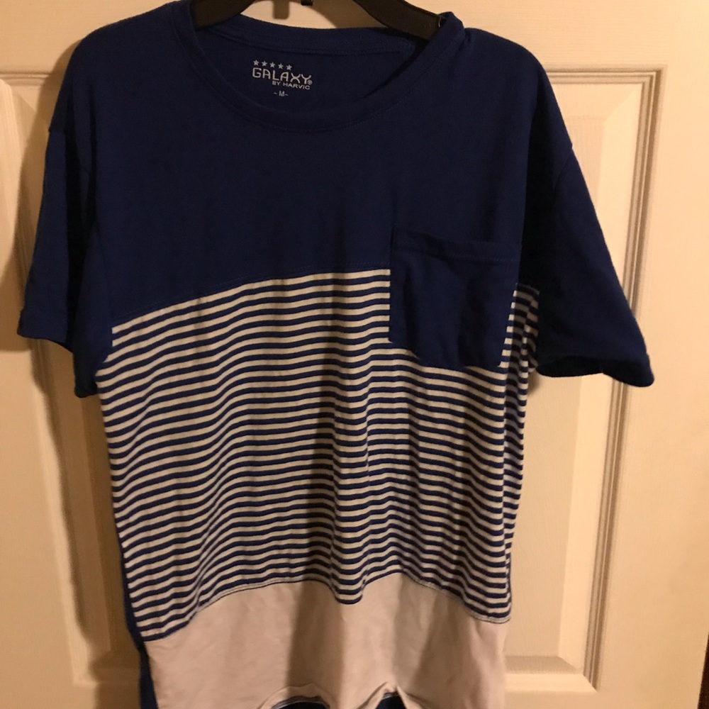 Galaxy t shirt size medium